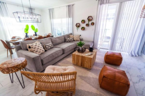 Last Minute Disney Getaway! Private Pool, Hot Tub & Games Room. Book Now! #98289